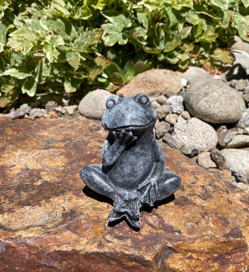Handmade Pair of Frogs Cement Statues